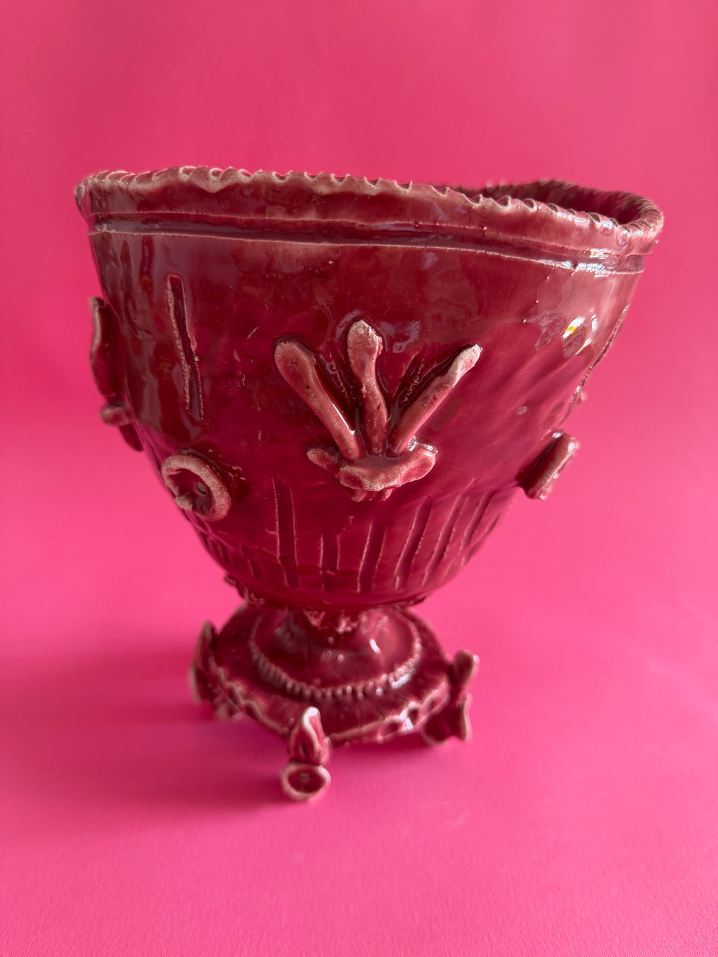 MAGNUS - coppa rosa antico con fiori marini e boccioli con base a lancia