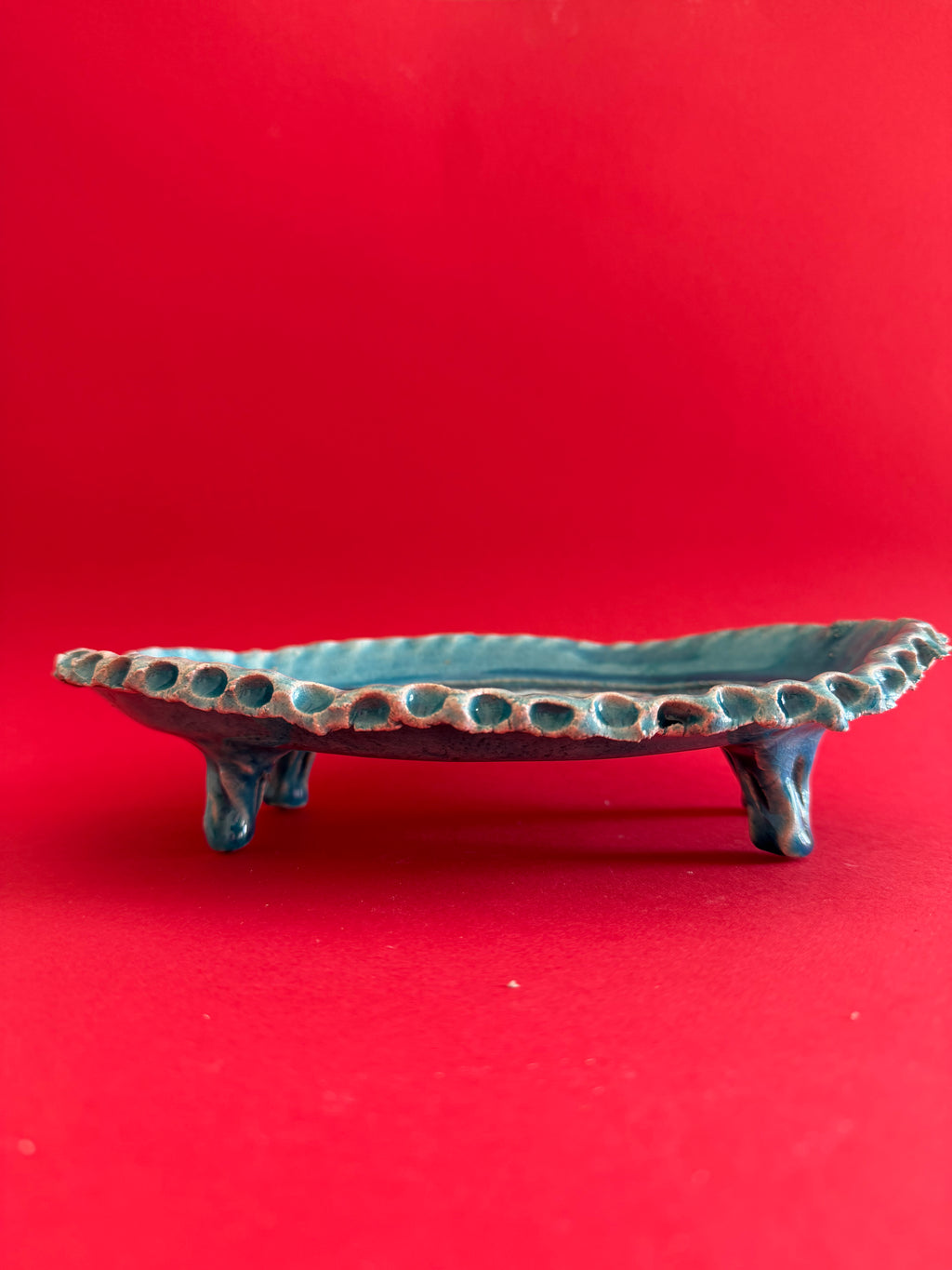 alzata con piedini turcherse