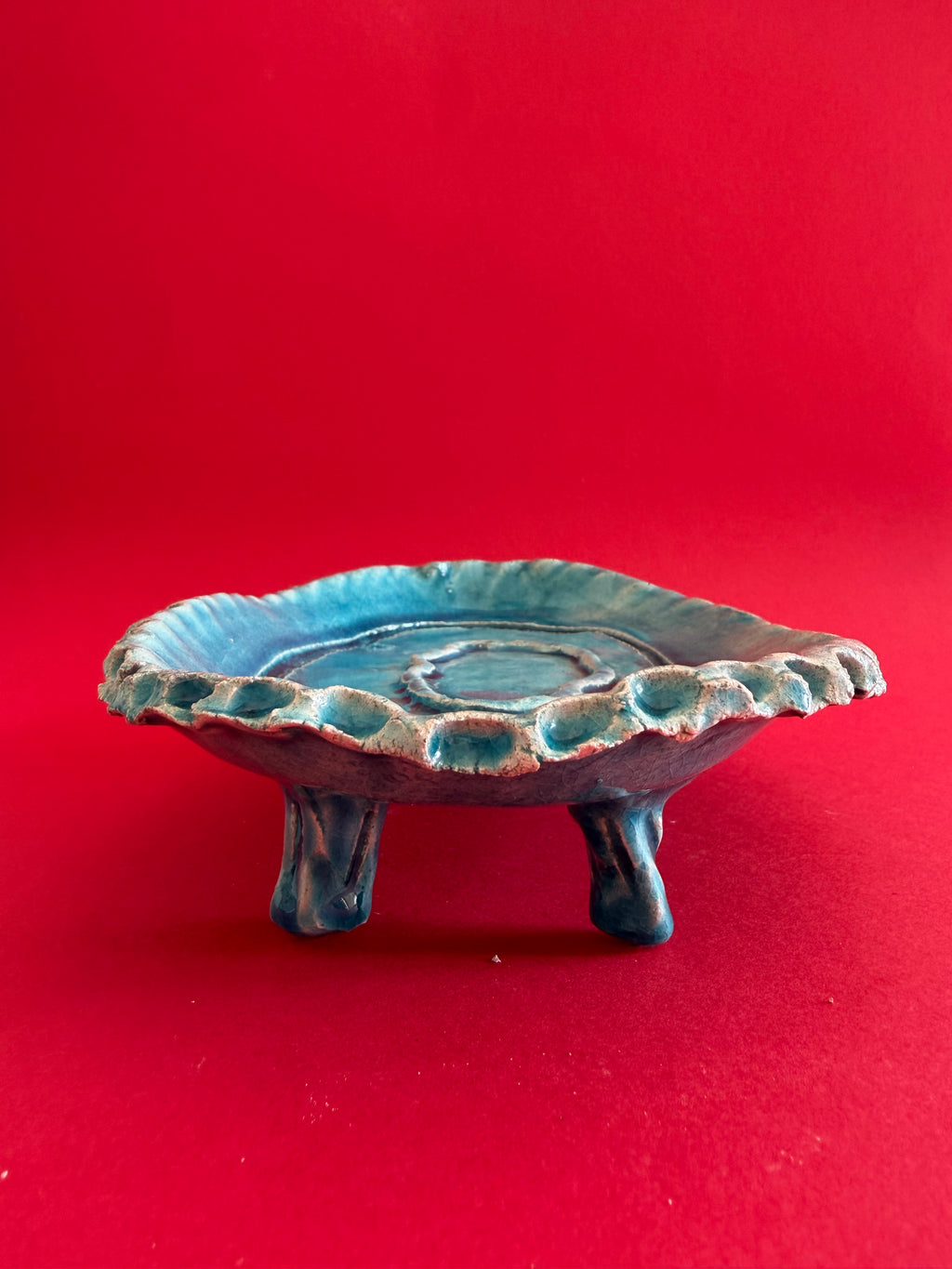 alzata con piedini turcherse