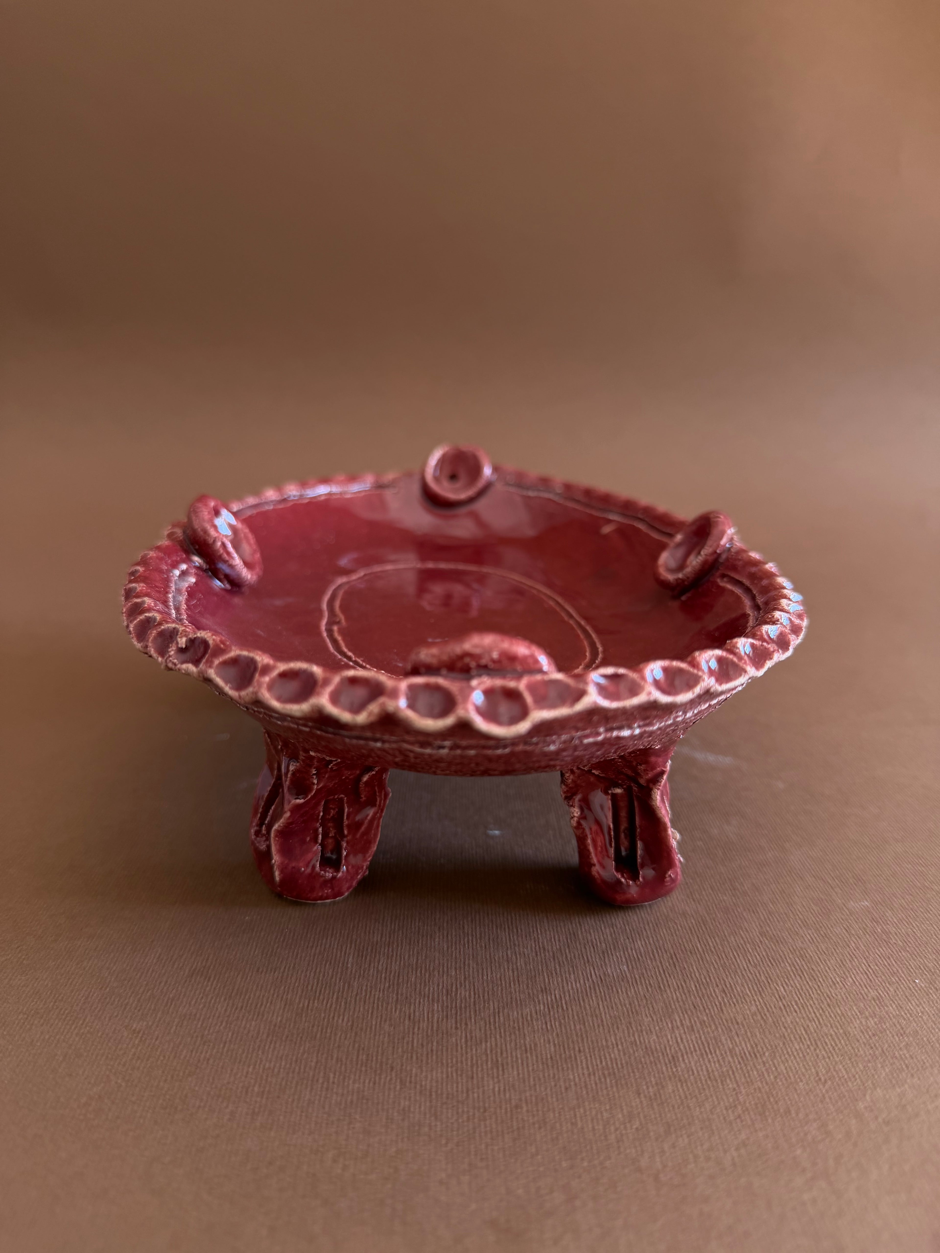 ovale- rosso con boccioli