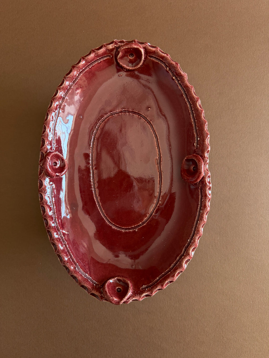 ovale- rosso con boccioli