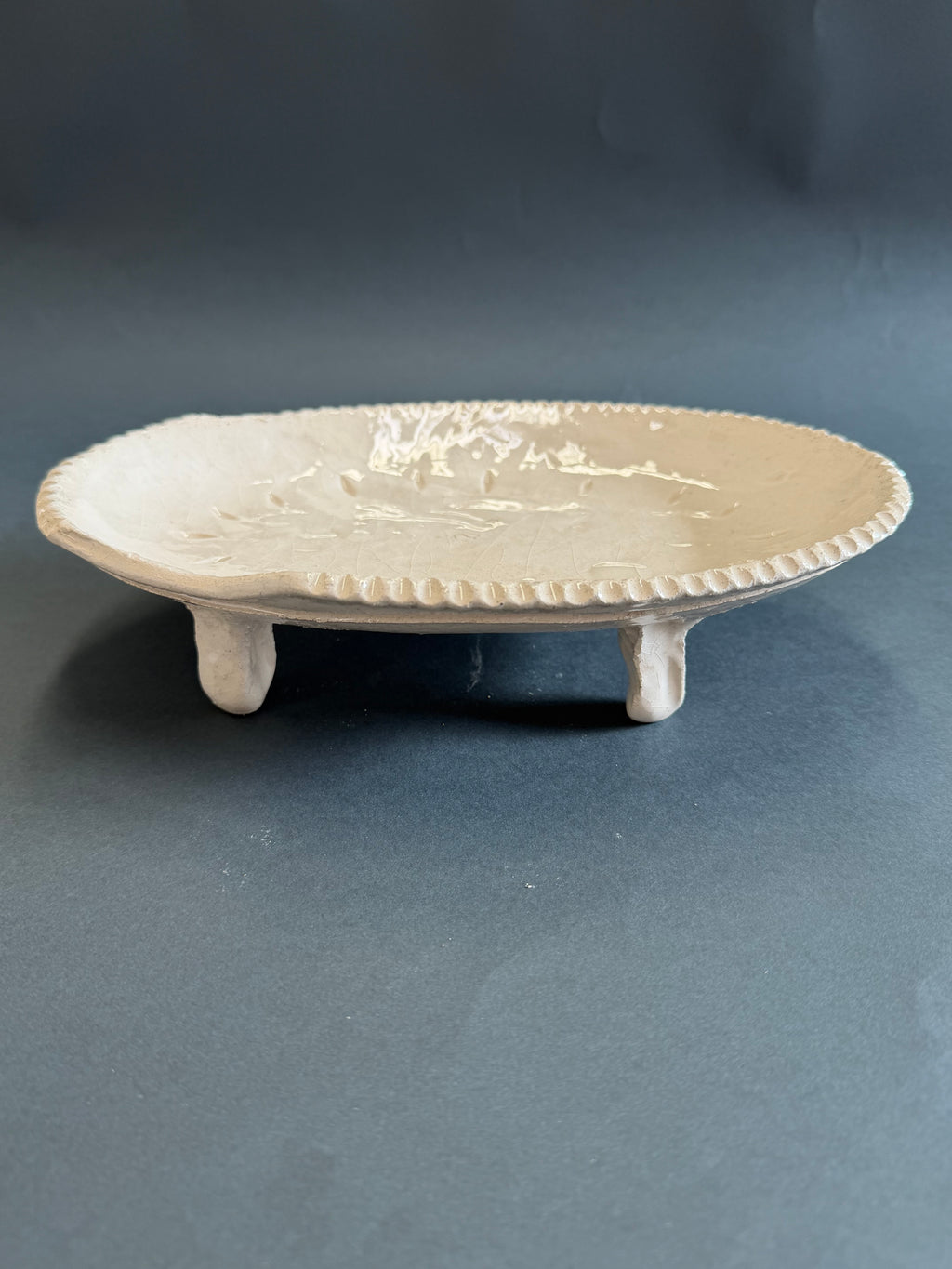ovale - serie bianco magnolia con piedi