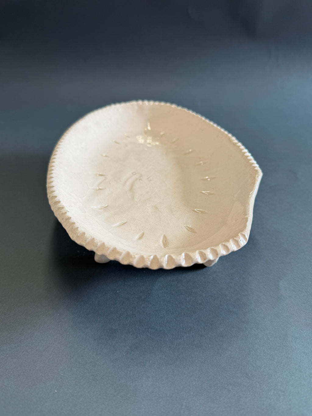 ovale - serie bianco magnolia con piedi