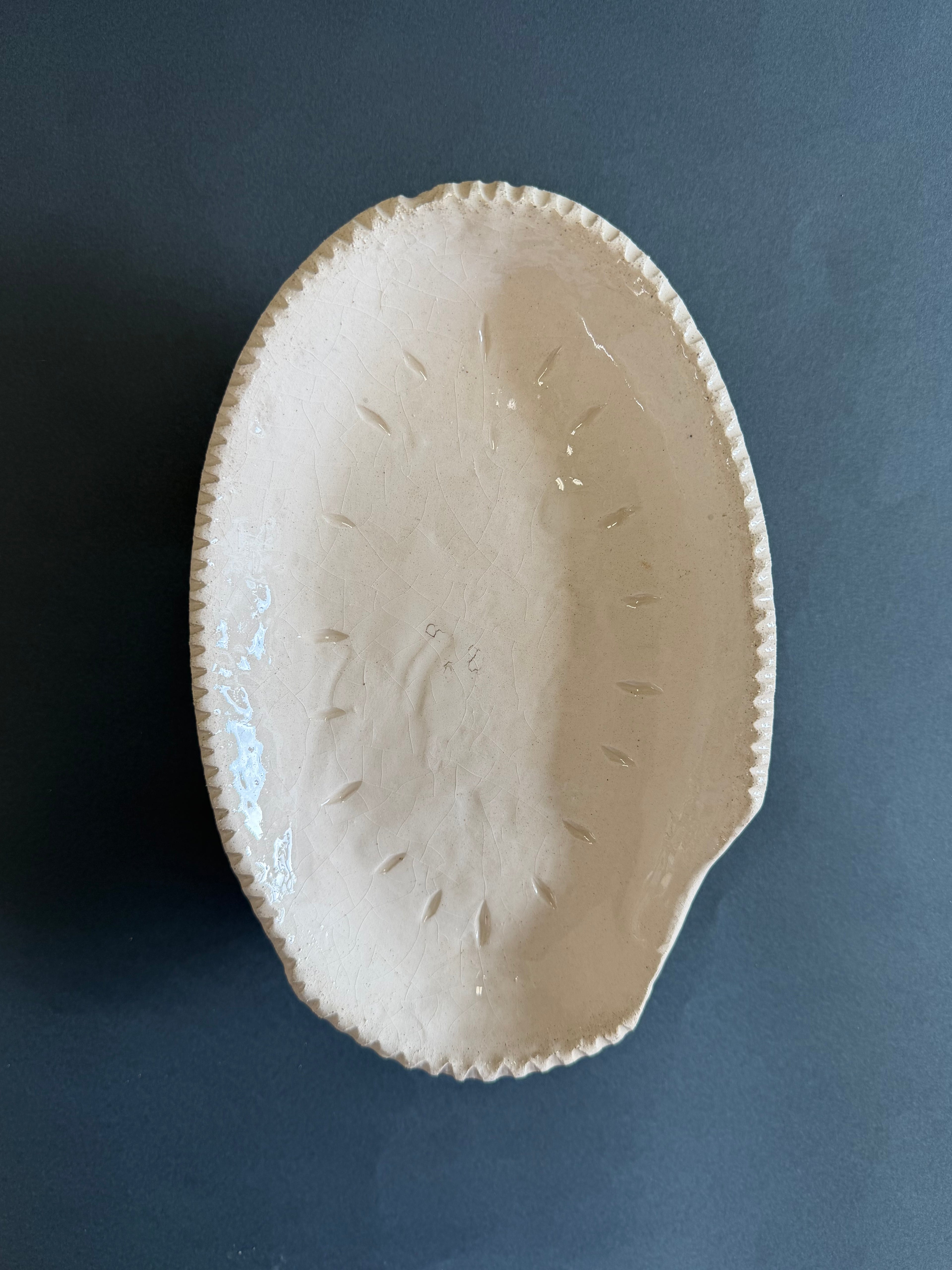 ovale - serie bianco magnolia con piedi